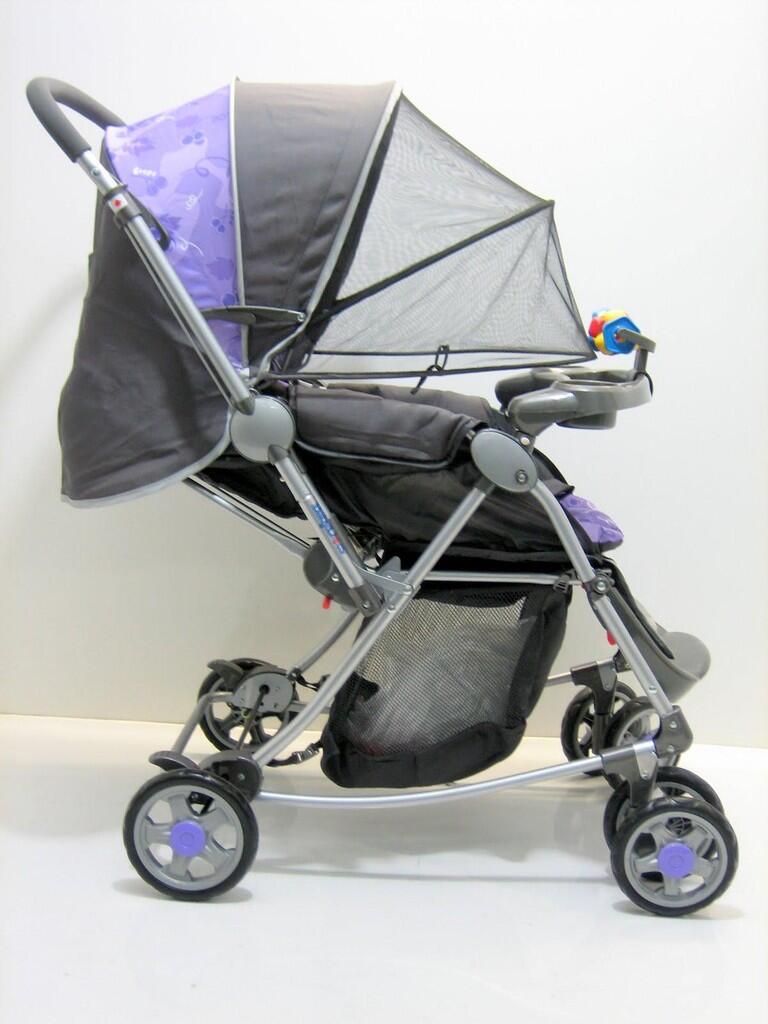 KERETA DORONG BAYI MERK BABY DOES SHOXER T4