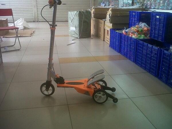 SKUTER/OTOPET 3 RODA DI INJEK