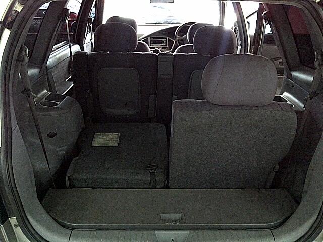 kia carens two istimewa