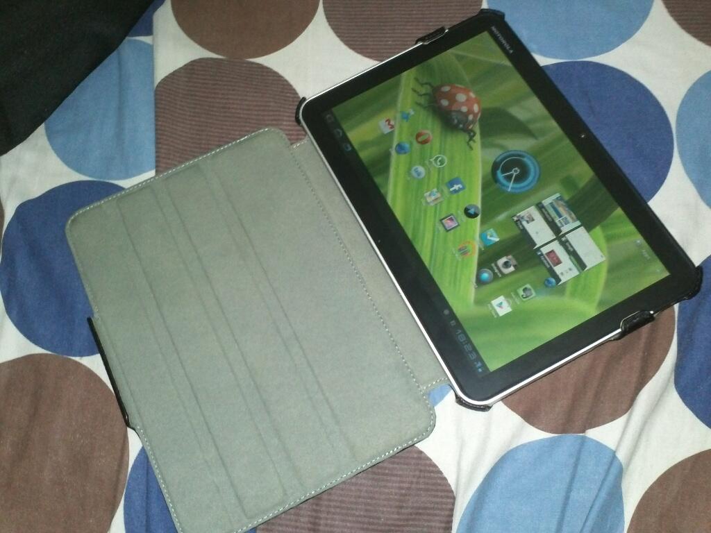 jual PC Tablet Motorola Xoom 32GB MZ601 (second nice condition)
