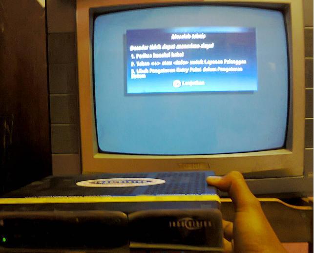 Decoder Humax nd-2200s ex Indovision, plus remote