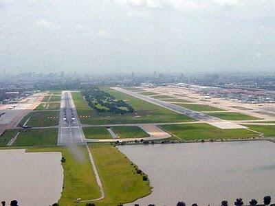 BANDARA TERUNIK