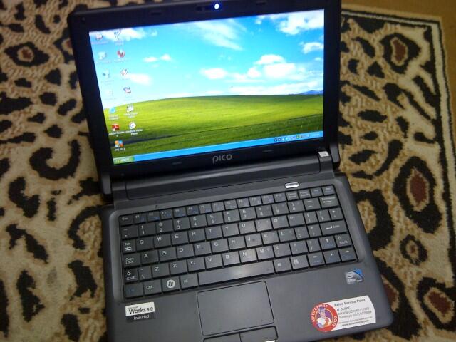 Laptop Notebook AXIO PICO DJJ 1,6GHz 250GB cuma 1,5