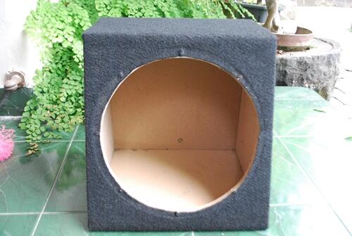 Jual Box Subwoofer Universal 12''