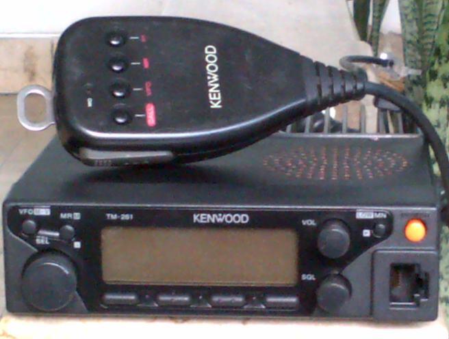 RADIO KOMUNIKASI & Aksesoris