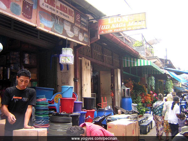 PECINAN - Kawasan Dagang Bersejarah di Yogyakarta