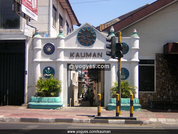 KAMPUNG KAUMAN - Pesona Perjuangan Islam
