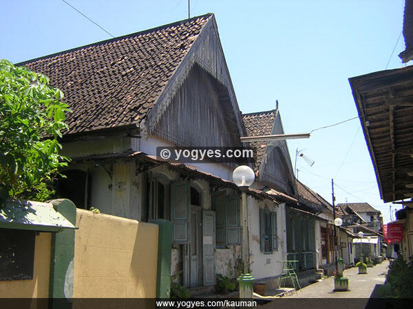 KAMPUNG KAUMAN - Pesona Perjuangan Islam