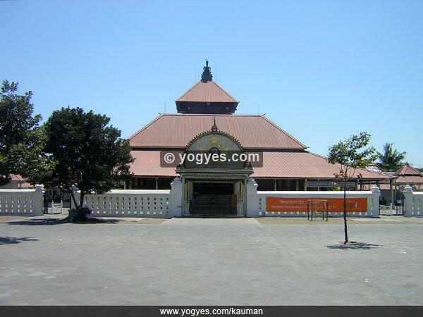 KAMPUNG KAUMAN - Pesona Perjuangan Islam