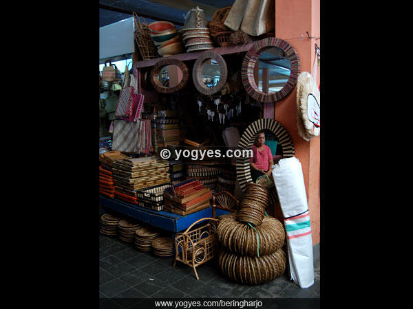 PASAR BERINGHARJO - Pasar Tradisional Terlengkap di Yogyakarta