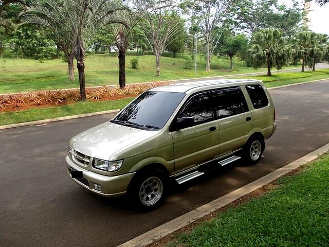 Terjual JUAL ISUZU PANTHER LS 2001 Matic Turbo Kinyis2 