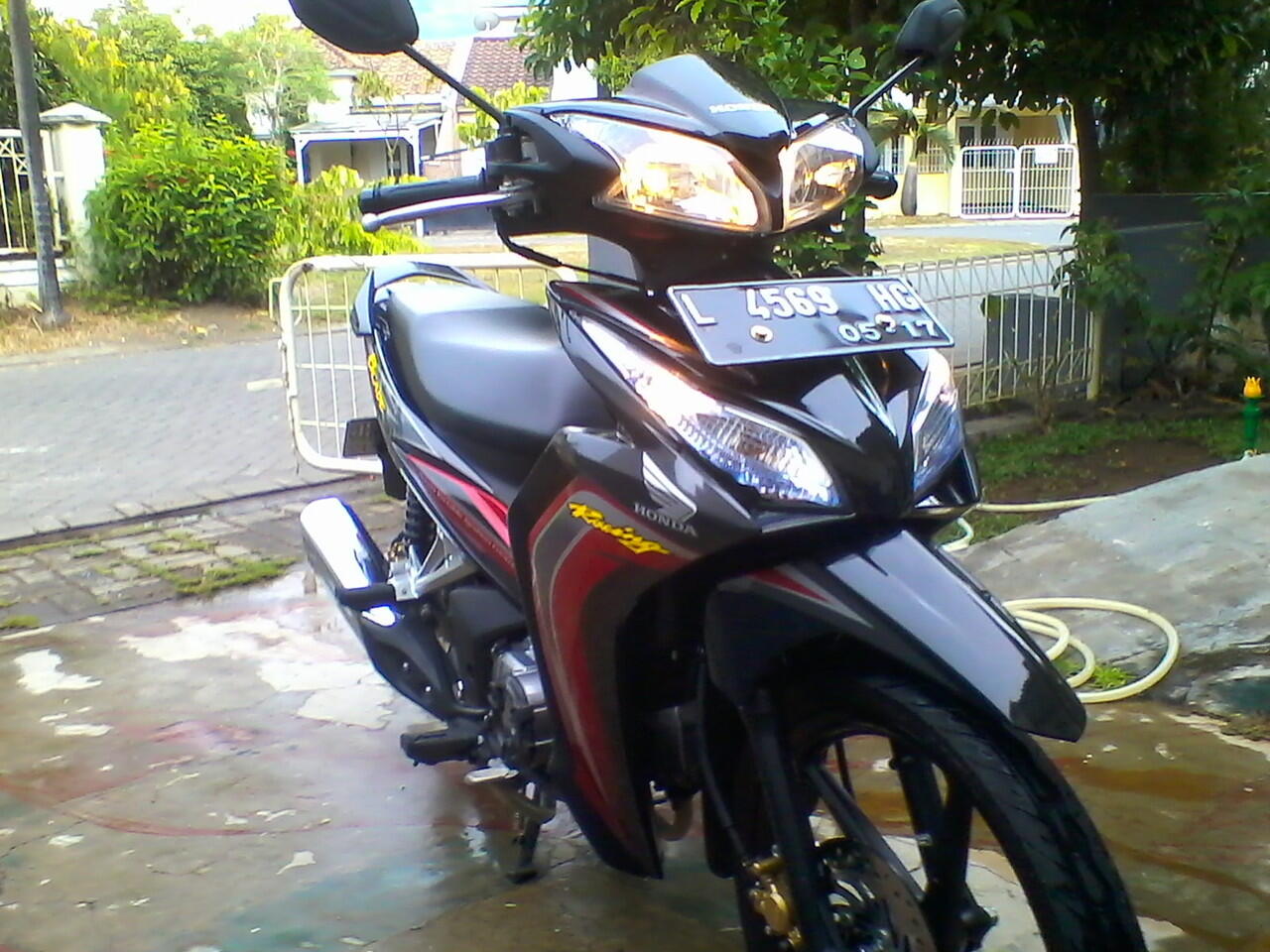 HONDA BLADE SURABAYA