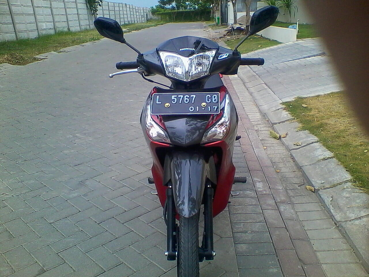 HONDA SUPRA X 125 HELM IN FI SURABAYA