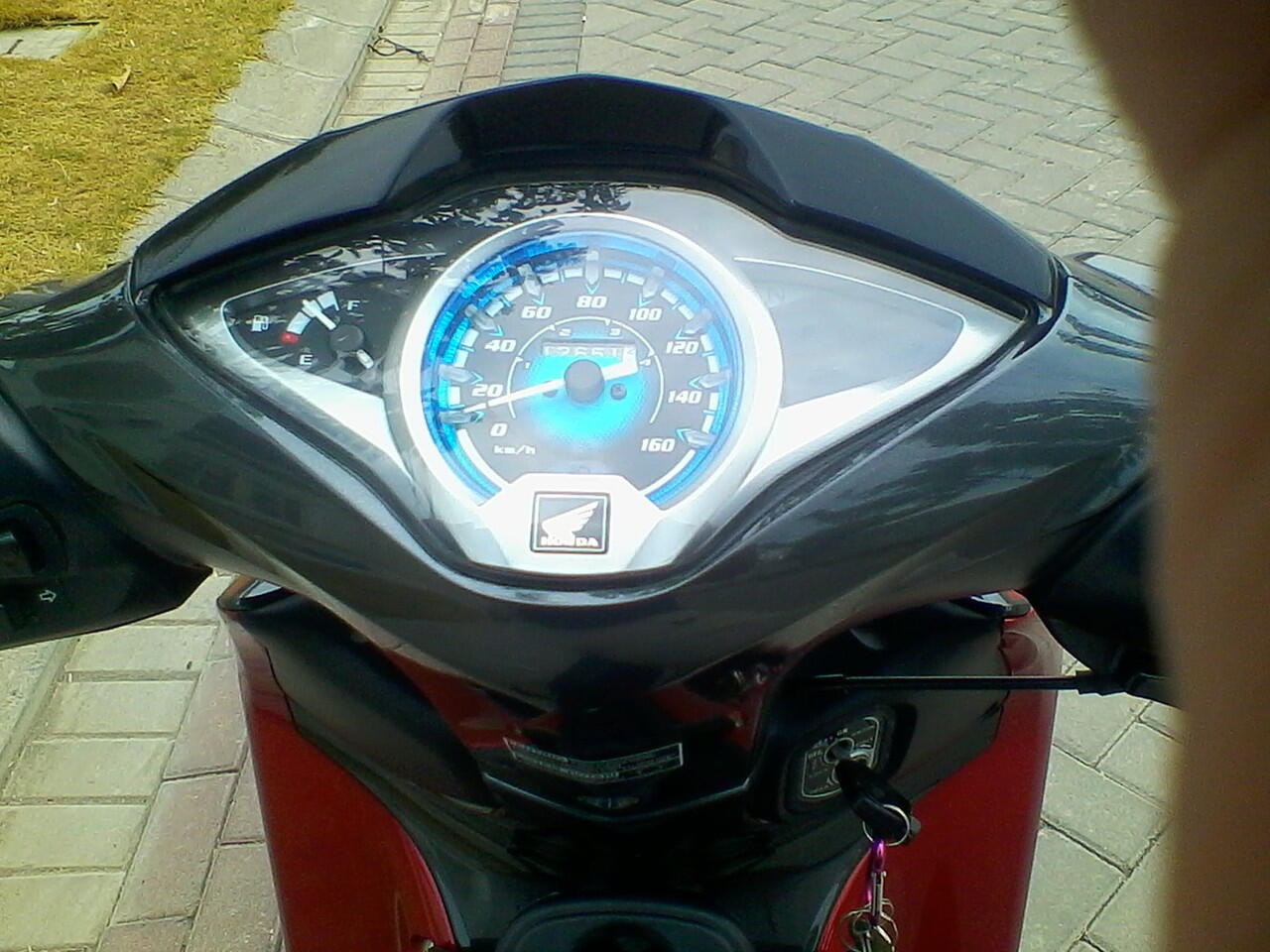 HONDA SUPRA X 125 HELM IN FI SURABAYA