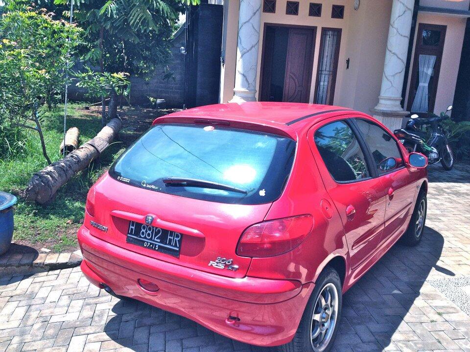 Peugeot 206 Th 2002,Semarang