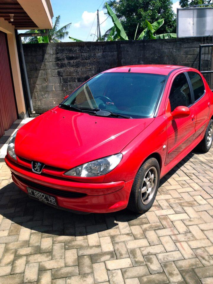 Peugeot 206 Th 2002,Semarang