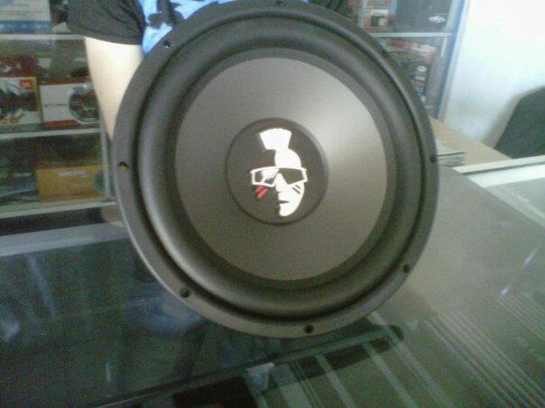 Subwoofer merk JL audio type W3V2....murah Bandung ....