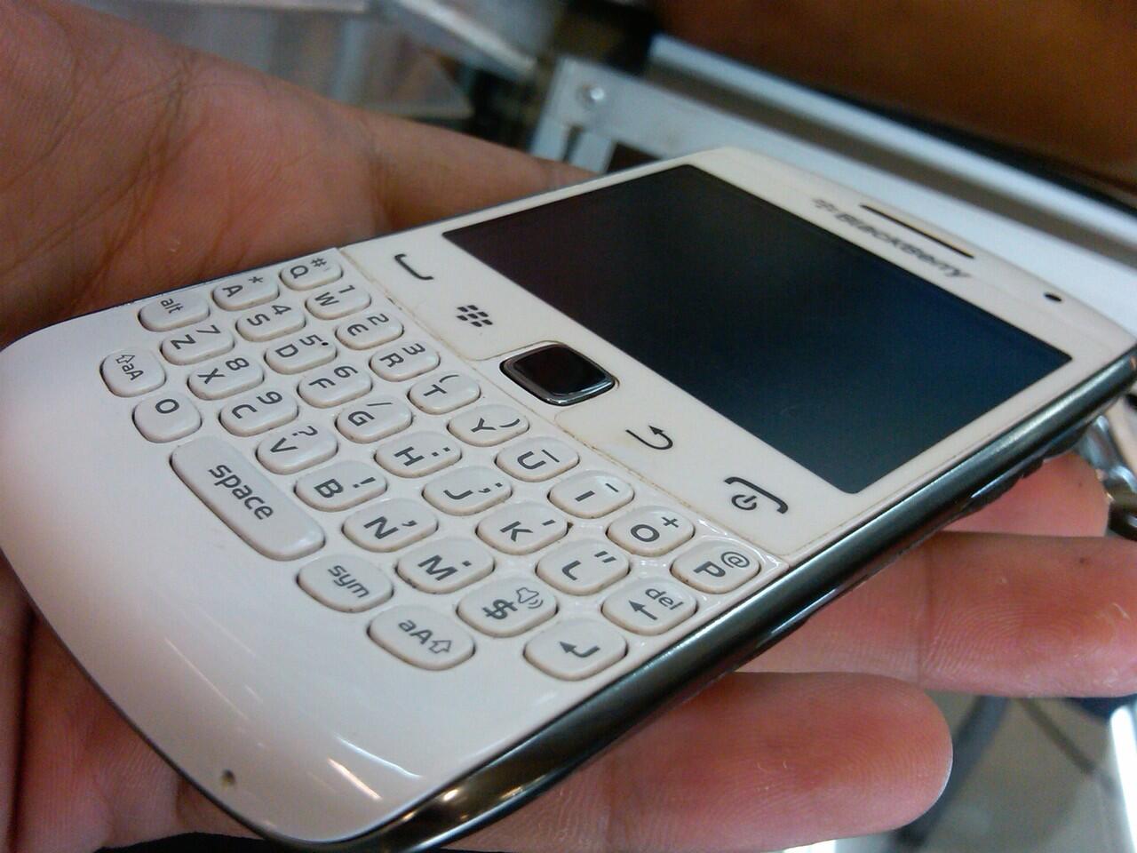 blackberry 9360 apolo, jual blackberry apolo 9360 white (Bandung)