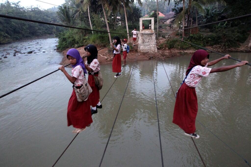 Pemenang Anugerah Pewarta Foto Indonesia 2011 (10 Oktober 2012)