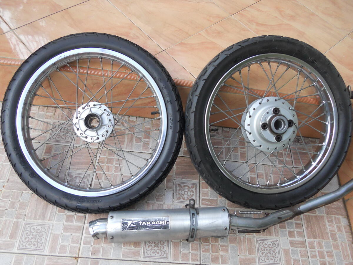 HONDA TIGER tahun 2005 Kinclong + Bonus Velg, Ban, Knalpot
