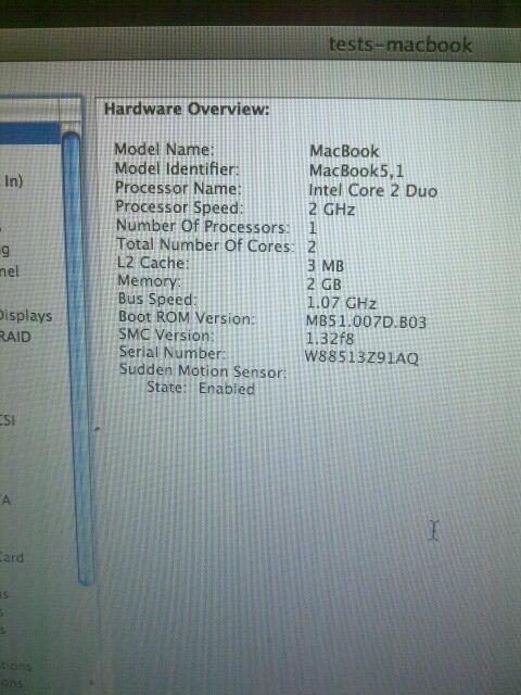 Macbook Unibody Late 2008 Like NEW.