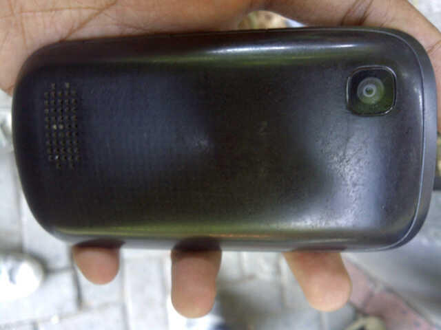jual blackberry huron 8830 dan nokia asha 200