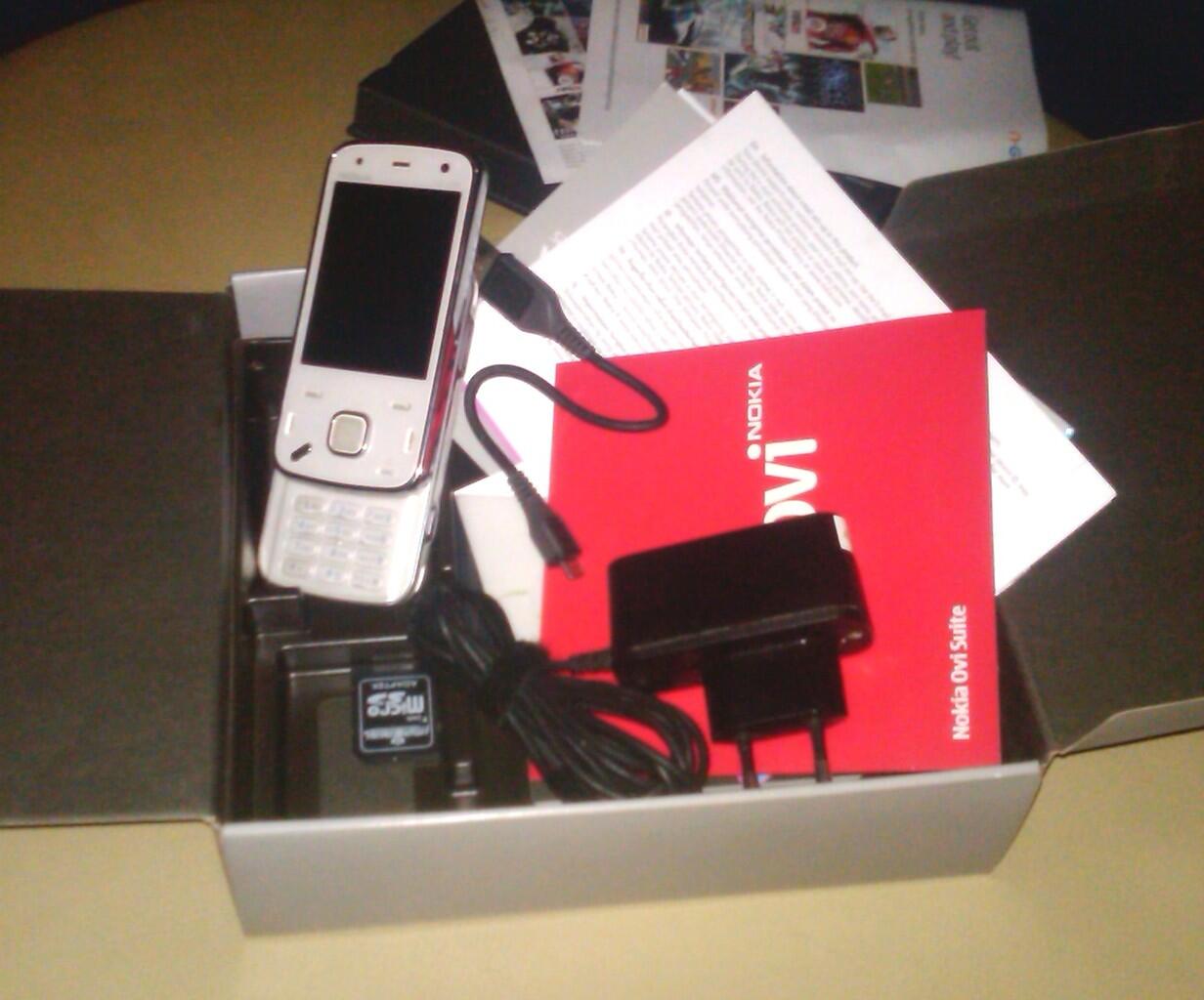 NOKIA N86 WHITE KAMERA 8MP MANTAB MALANG >> MAMPIR DULU GAN