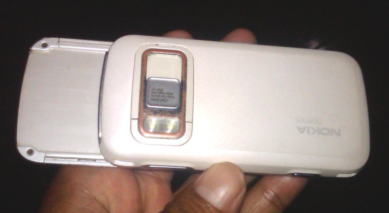 NOKIA N86 WHITE KAMERA 8MP MANTAB MALANG >> MAMPIR DULU GAN