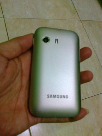 samsung galaxy young dan nokia asha 300 solo