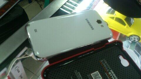 Samsung Galaxy Note 2 / 11 N7100 White Like New