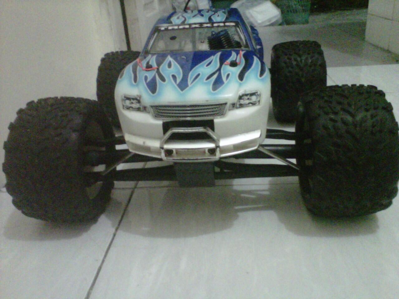 traxxas revo engine 2.5 second