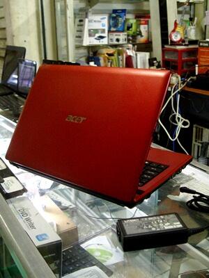 laptop GAMING ACER 4253 AMD E350 Hdd500 | Merah | bandung