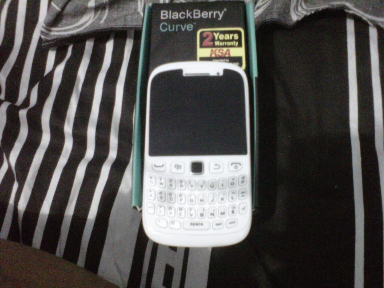 JUAL BB 9230 AMSTRONG WHITE GARANSI 23,5 BULAN