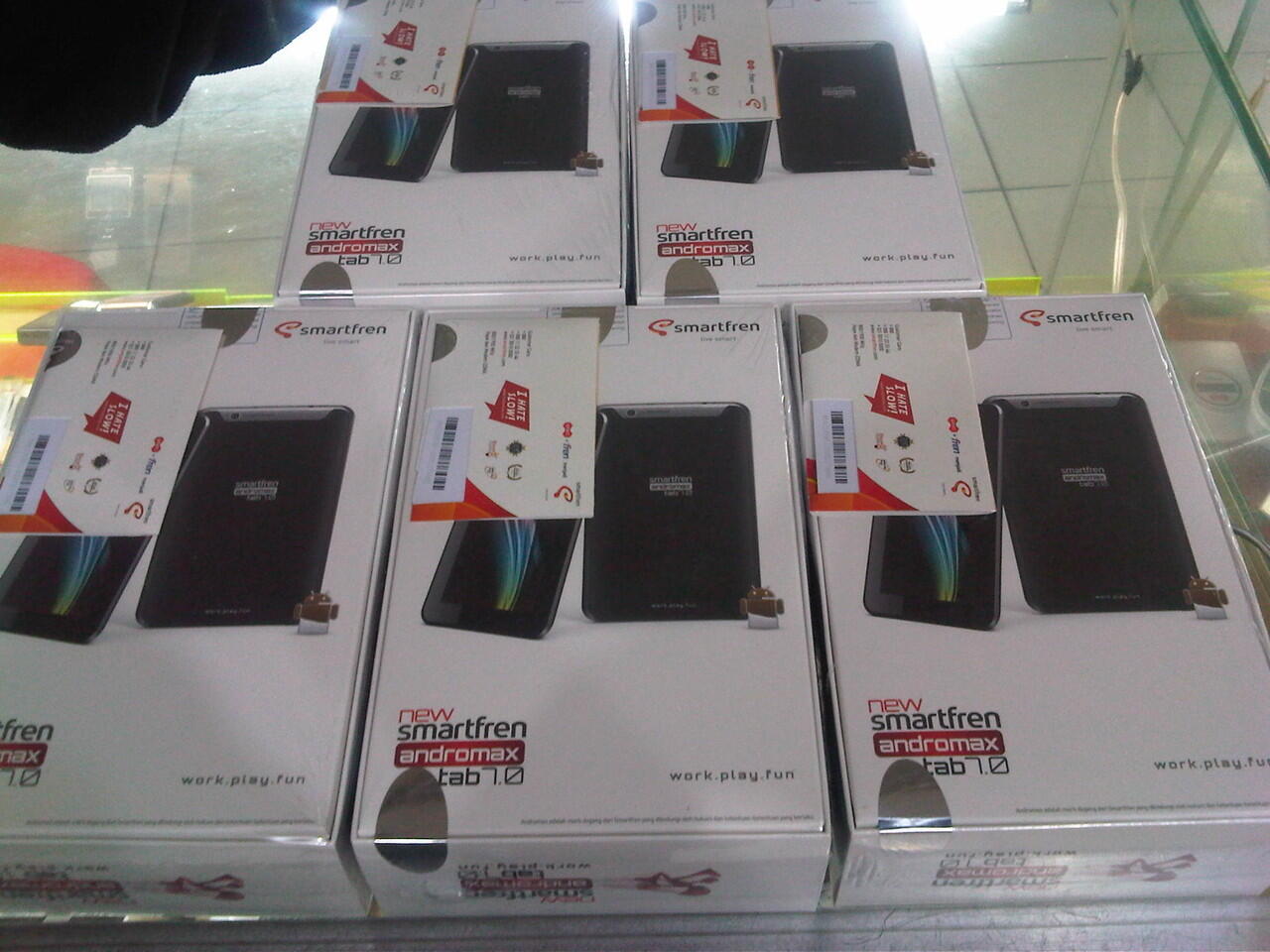 JUAL SMARTFREN ANDROMAX TAB 7.0 ( versi ke 2 ) NEW