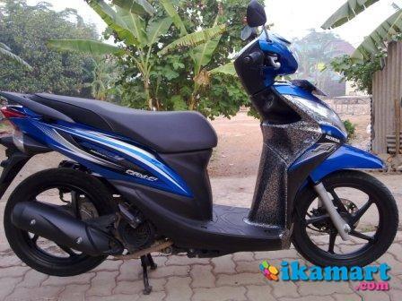 Honda spacy biru 2011