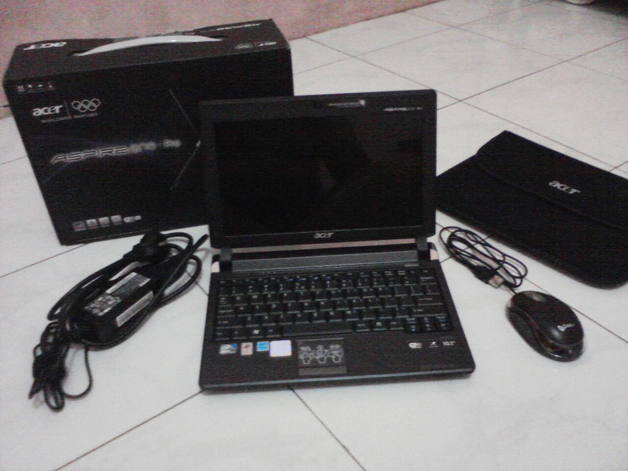 (WTS) Acer Aspire One Pro P531h DIJUAL