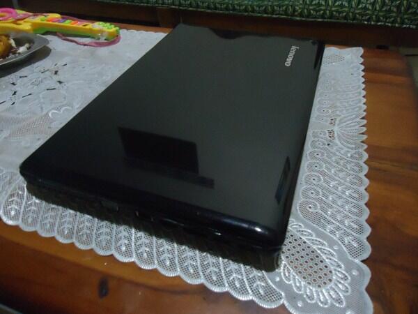 Notebook Lenovo G470 B815 ram 2GB hardisk 320GB kinyis2 like new murah aja
