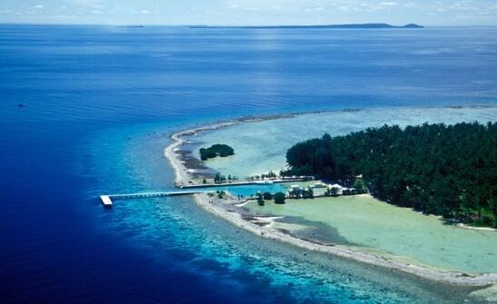 TOUR KARIMUN JAWA ISLAND START BDG with EXPRESS TRIP