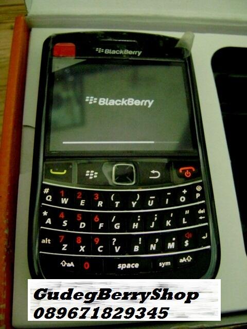 Blackberry BB Essex 9650 /Tour 2 Murah sejogja