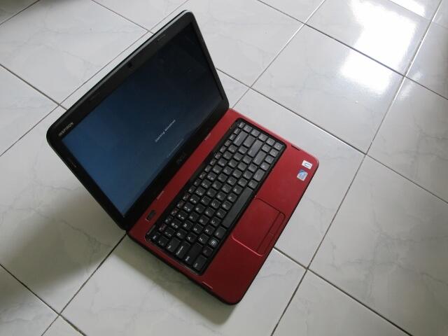 LAPTOP DELL INSPIRON N4050 ( INTEL B950, RAM 2GB, HDD 500GB )...TAWAR SESUKAMU GAN