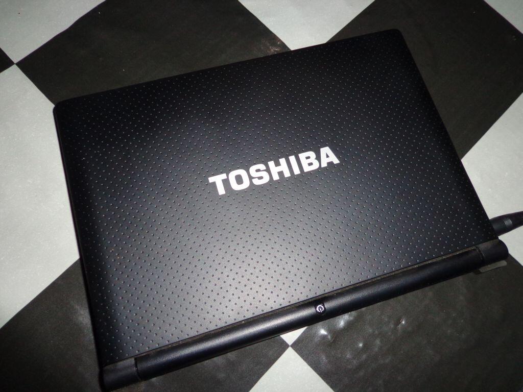 Toshiba nb500 n450 hdd 250gb like new murahh