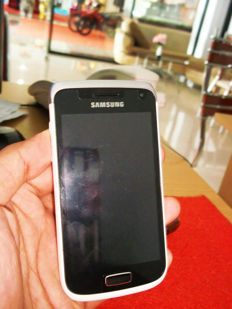 SAMSUNG GALAXY W / WONDER - GARANSI RESMI s/d JULI 2013