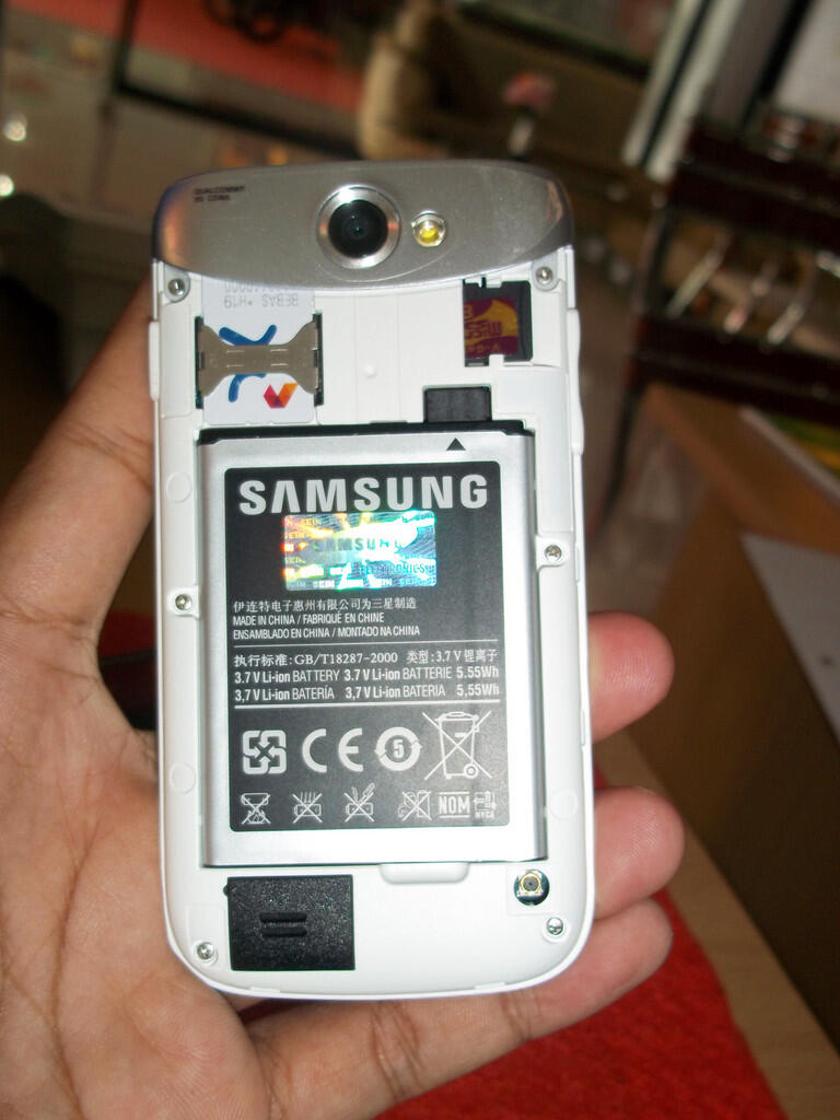 SAMSUNG GALAXY W / WONDER - GARANSI RESMI s/d JULI 2013