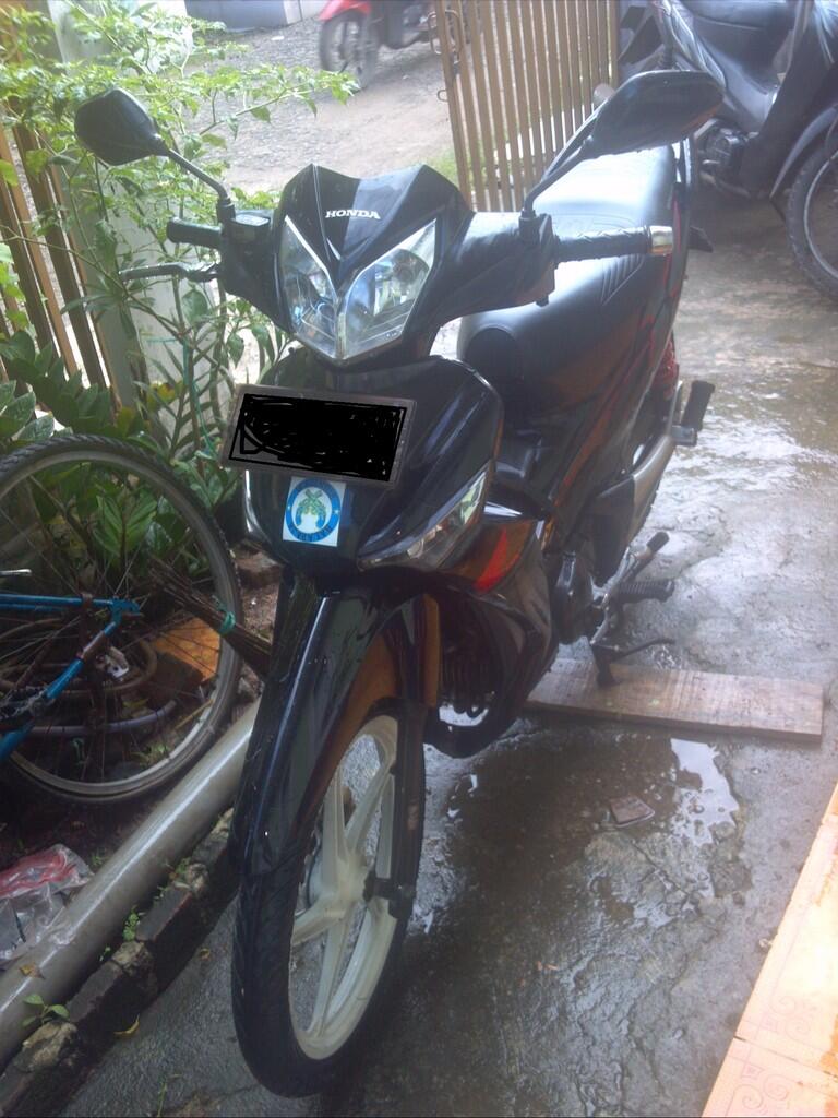 DIJUAL Honda Supra X 125 nov' th. 2007 7,5jt nego!!!