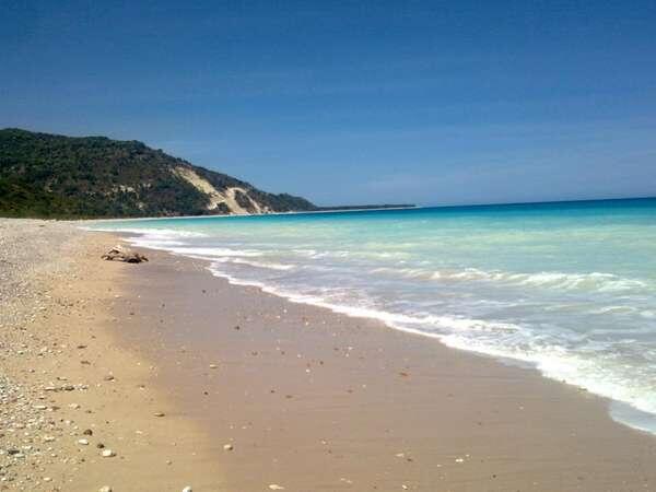 Pantai Kolbano, Surga Tersembunyi di Nusa Tenggara Timur