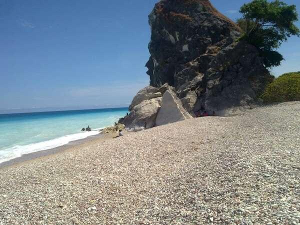 Pantai Kolbano, Surga Tersembunyi di Nusa Tenggara Timur