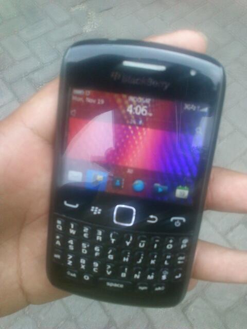 jual blackberry apollo lengkap bergaransi fisik 95%