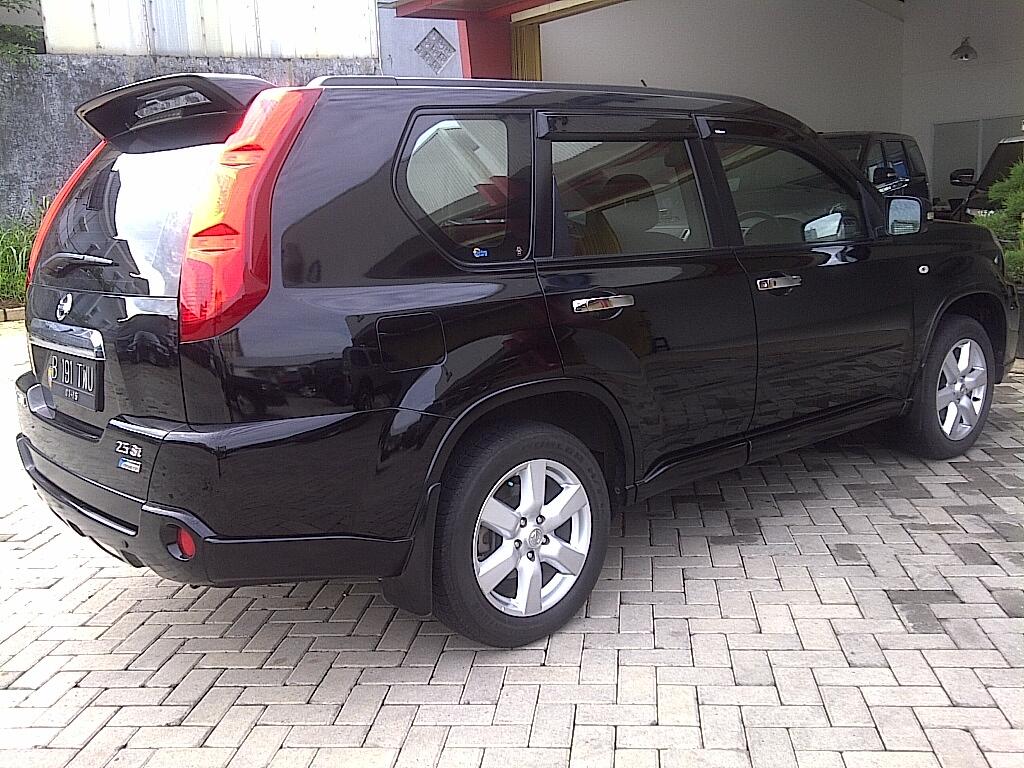 NISSAN XTRAIL 2.5 AT AUTECH 2010 tangan 1, KAYA BARU