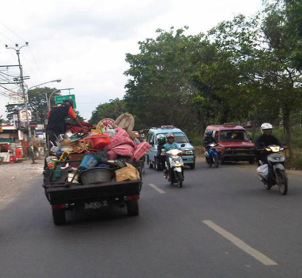 Terjual Rental Sewa mobil  pick up terpercaya murah  