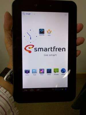 Smartfren Andro Tab+keyboard mulus 98% COD Bekasi 1,3jt Nego